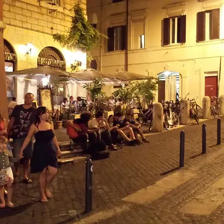 ベッド・アンド・ブレックファスト Viale Del Colosseo ローマ