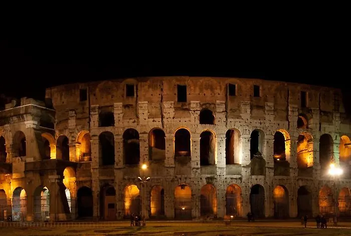Viale Del Colosseo לינה וארוחת בוקר רומא