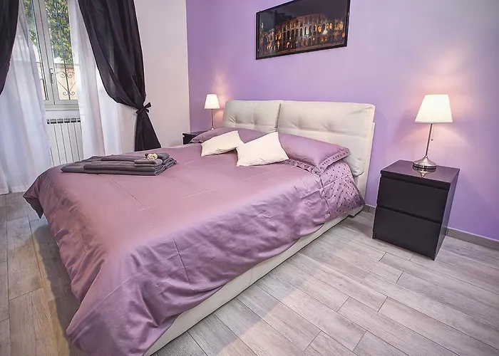 Viale Del Colosseo 4*