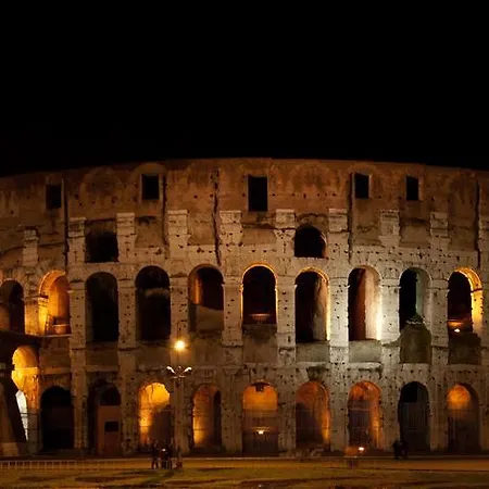 Viale Del Colosseo Отель типа 